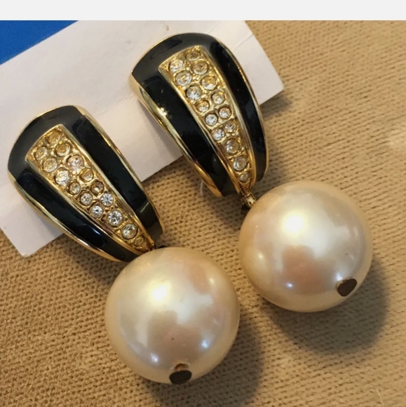 Vintage Fernando Originals Pierced Earrings - Picture 4 of 5